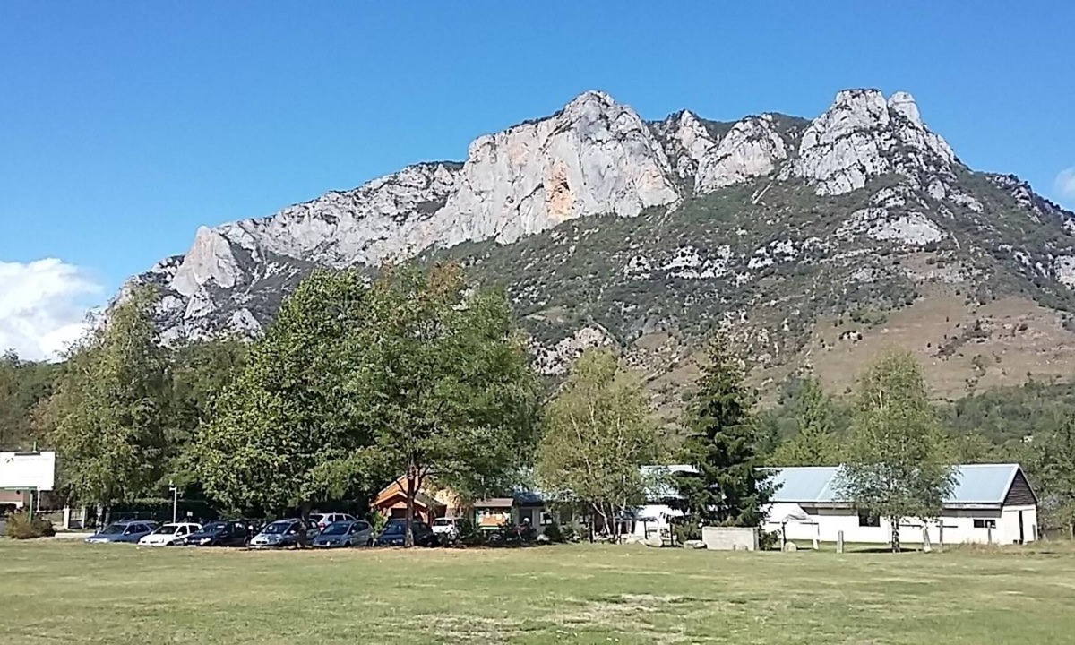 Les Cabannes House | Complexe des Oustalous