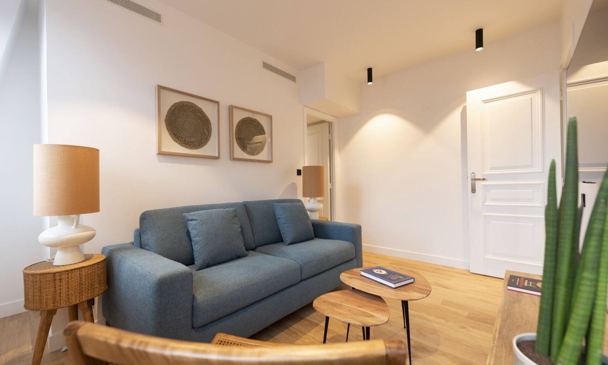Faubourg-du-Roule Apartment | Comte de Clare, 4 stars, Cosy apartment close to the Champs-Elysées