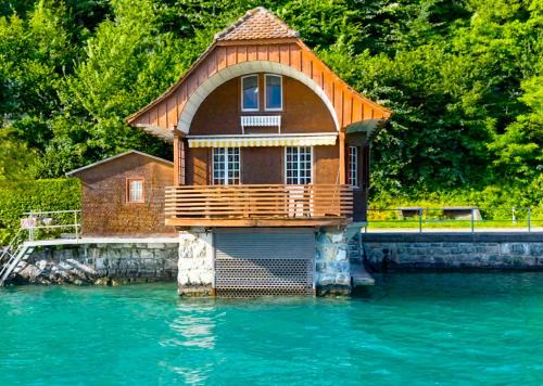Sigriswil Ski Chalet | Concierge, Boat House Scenic Views by SwissHut