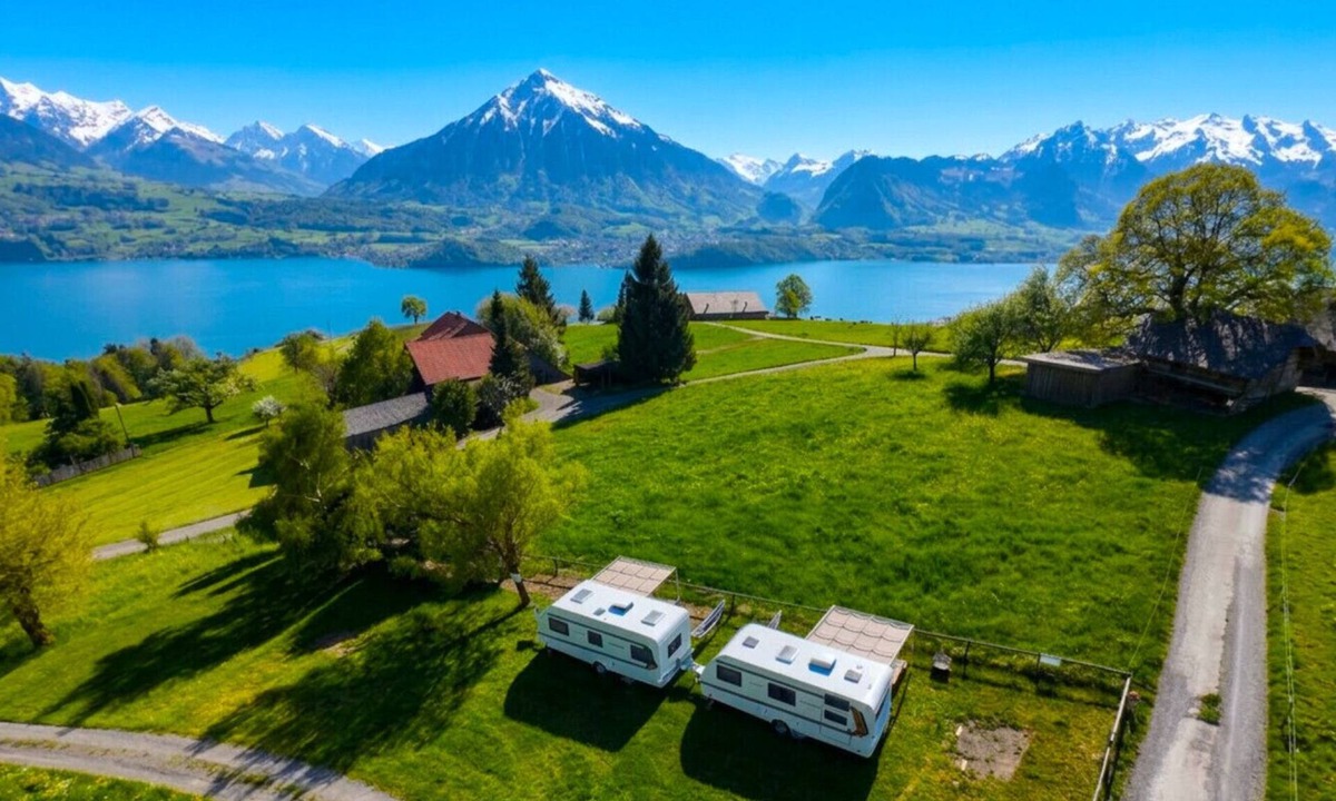 Sigriswil House | Concierge, Idyllic Farm, Scenic Views by SwissHut