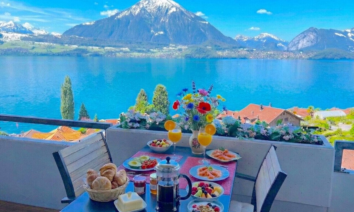 Merligen Apartment | Concierge, Lake Thun/Alps Scenic Views by SwissHut