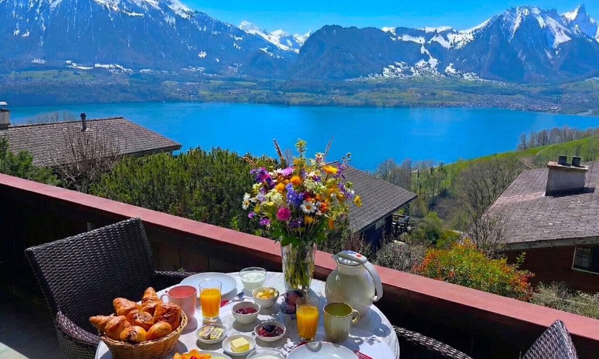 Goldiwil Apartment | Concierge, Scenic Views, Long Stay by SwissHut