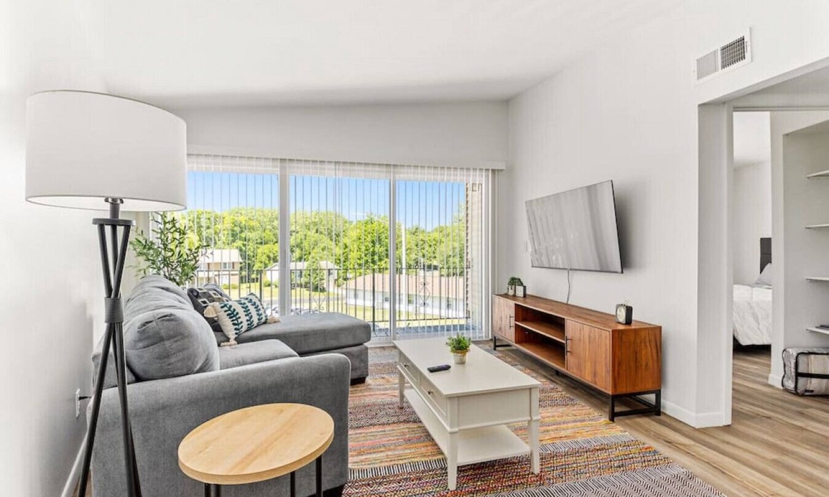Orange Prairie Apartment | Concord C3 · Slice of the Good Life: Concord C3