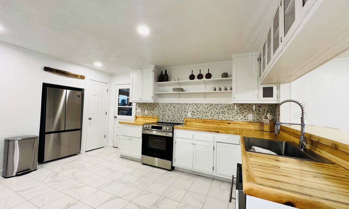 St. James House | Concord Cottage