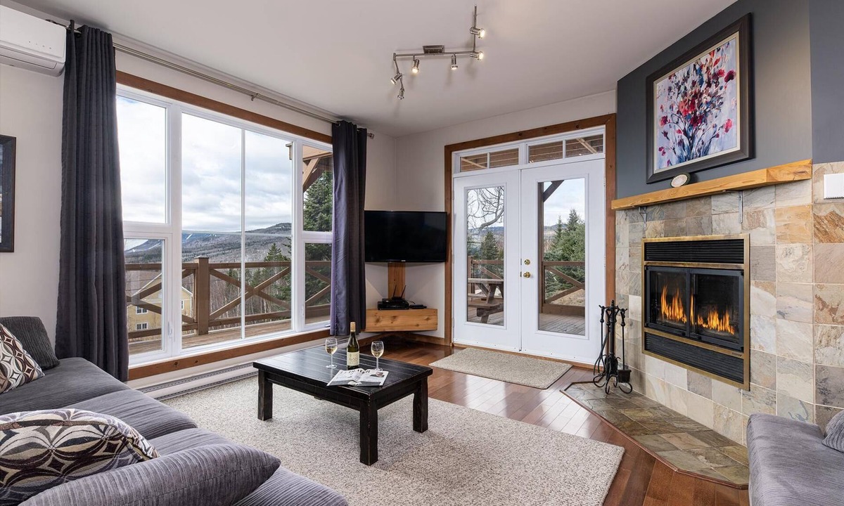 Petite-Riviere-Saint-Francois Apartment | Condo 120B: Hot Tub, Panoramic Views & Game Area