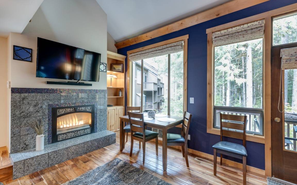 Glacier Condo | Condo ∙ 2 bedrooms ∙ 4 guests