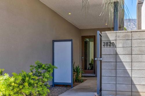 Canyon Corridor House | Condo 2829 S. Palm Canyon Dr Palm Springs