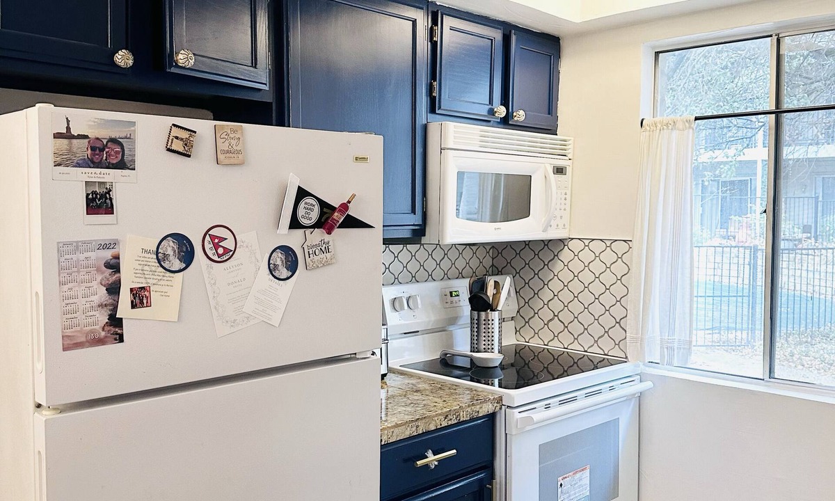 Galindo Condo | CONDO 7 MINS FROM DOWNTOWN AUSTIN