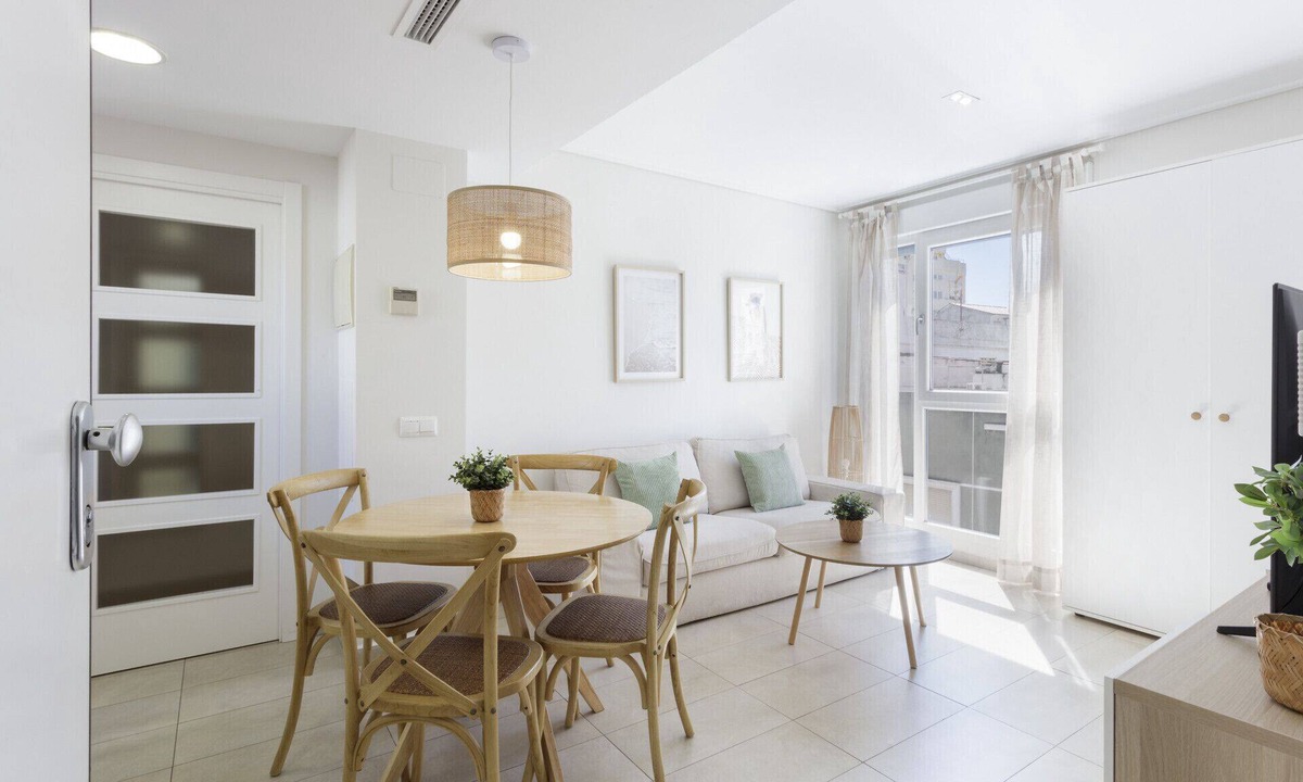 Grao de Gandia Apartment | Condo decorated in modern style, with wifi. - only families