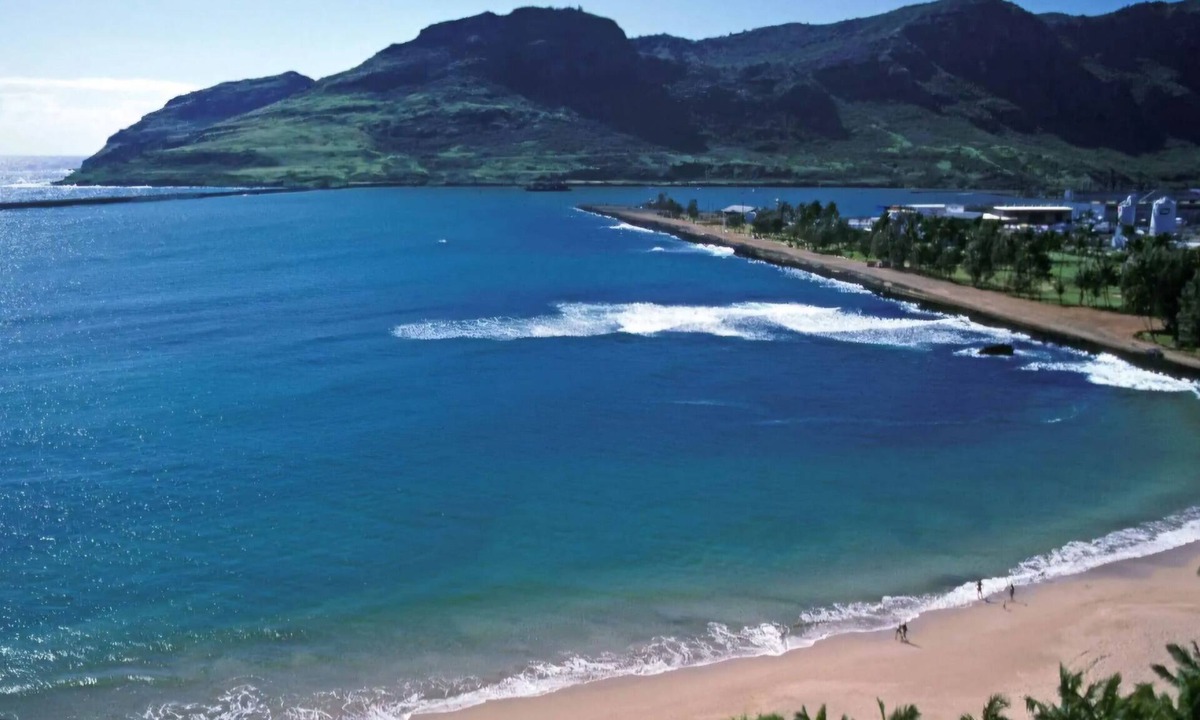 Nawiliwili Condo | Condo in Lihue, steps to Nawiliwili Harbor and Nawiliwili Bay