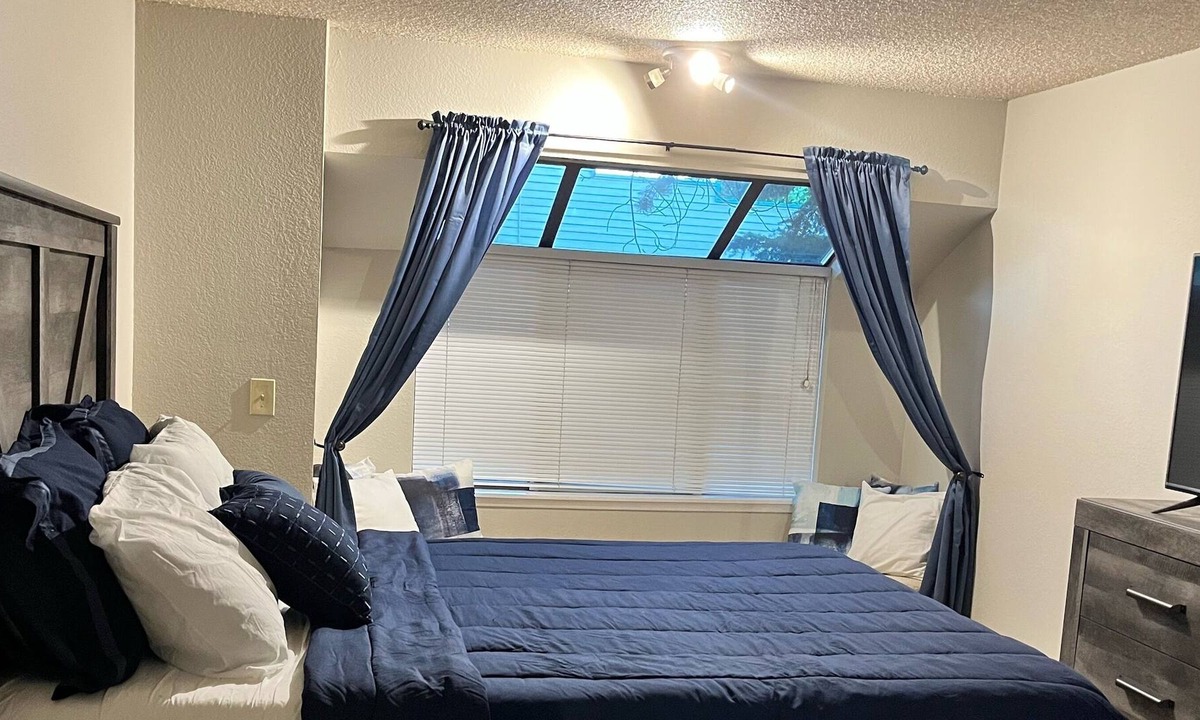 Ravenna Condo | Condo in Seattle