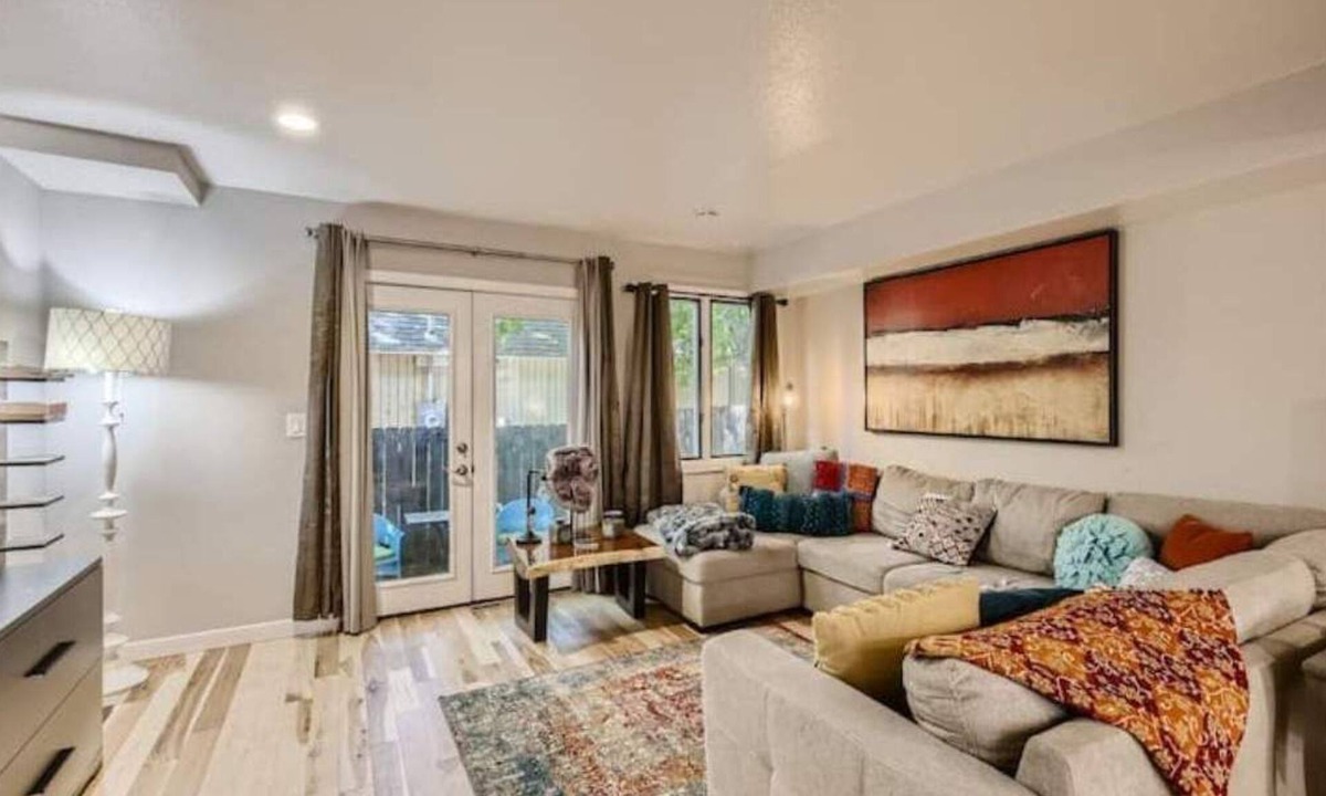 Newlands Condo | Condo Near Downtown Boulder!/Shops/Bars/Trails