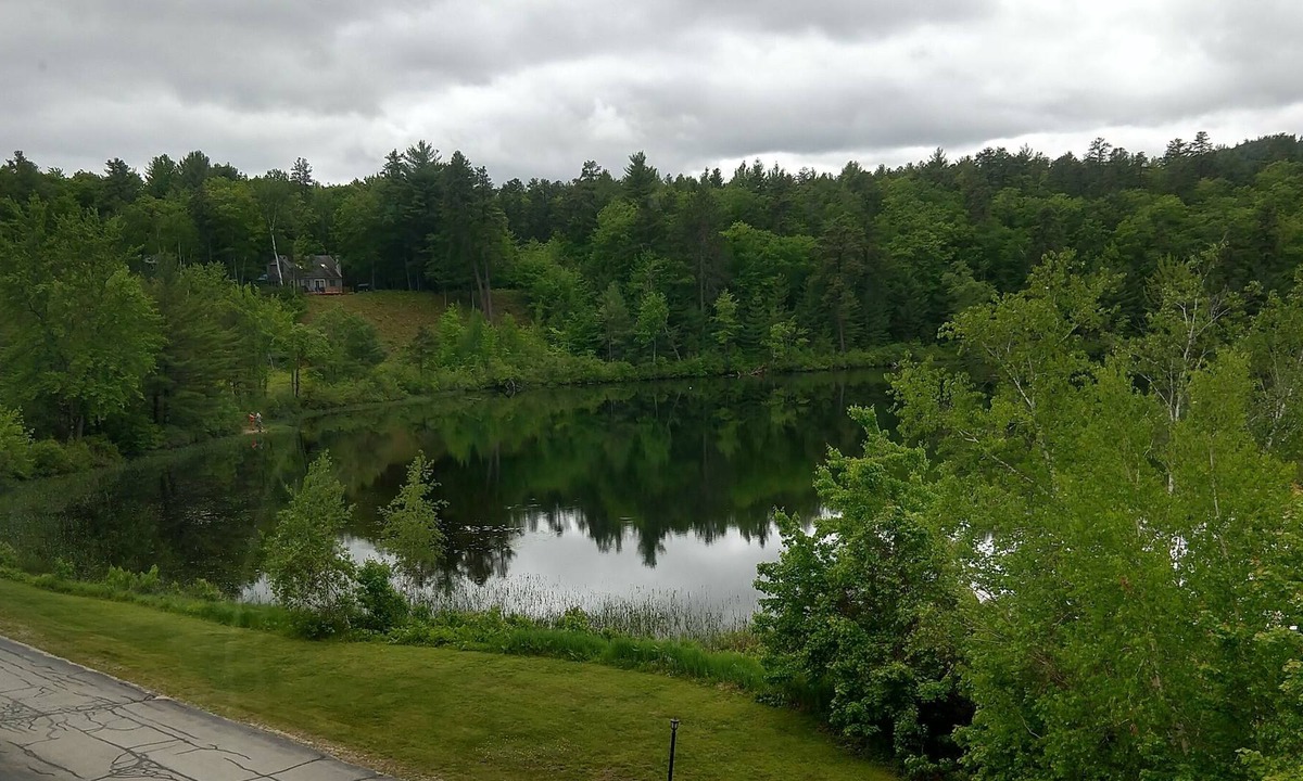 The Bluffs Condo | Condo on Ossipee Lake