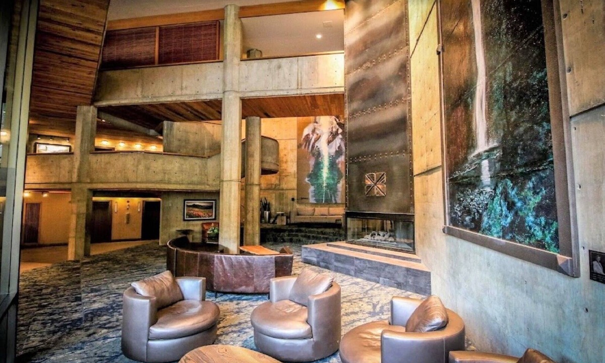Salt Lake Mountain Resorts House | Condo RIGHT on the Snowbird Slopes