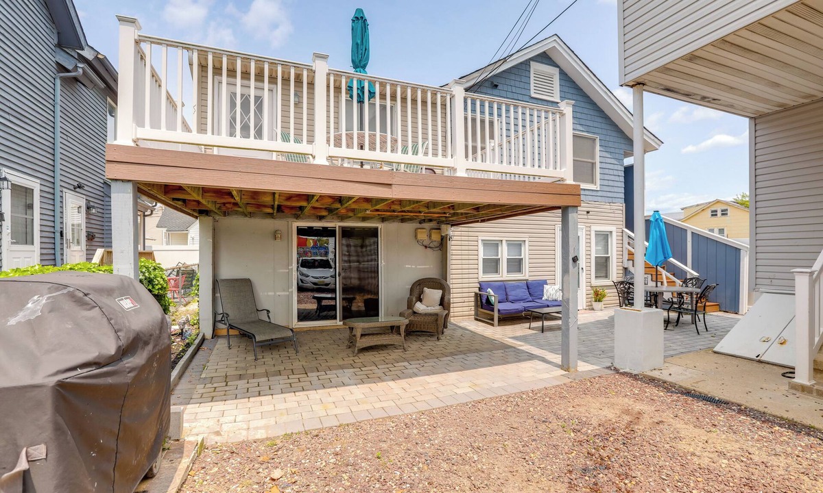 Seaside Heights Apartment | Condo Steps From the Sand + Seaside Heights Fun!