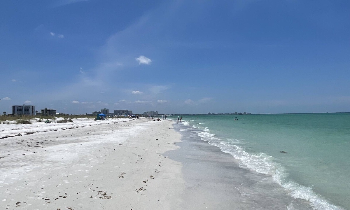 Bay Isles Condo | Condo- steps to the sand