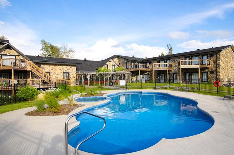 Orford Hotel | Condos Vacances Orford