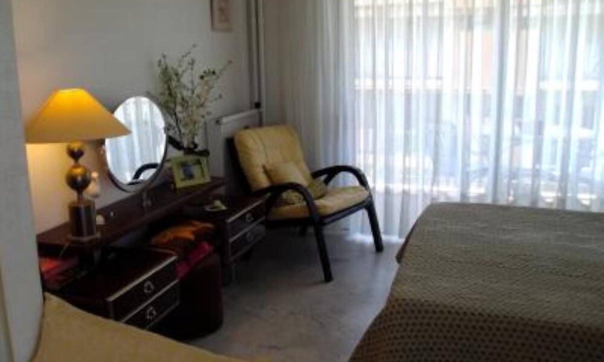 Roquebrune-Cap-Martin Apartment | Confortable flat by the sea and with swimming pool