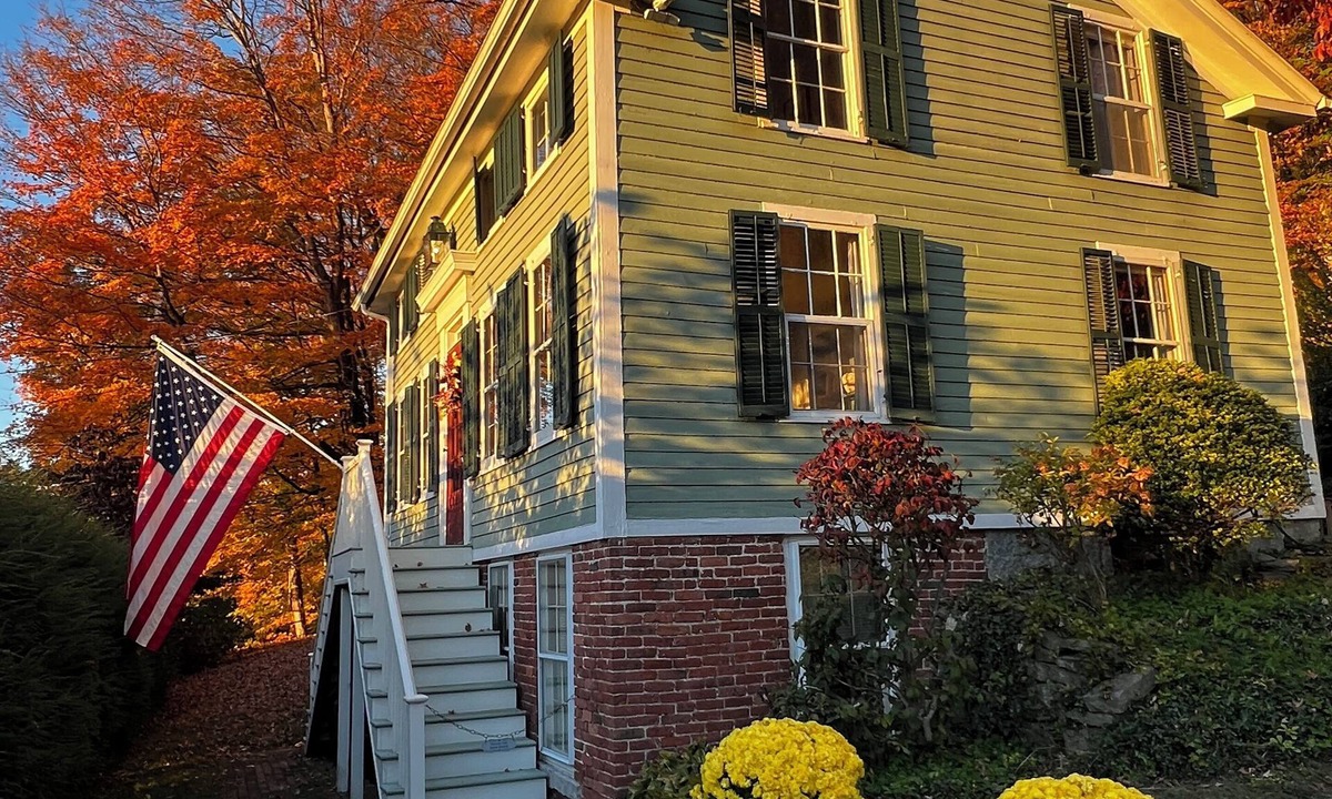 East Haddam House | Connecticut Colonial with River and Sunset Views!