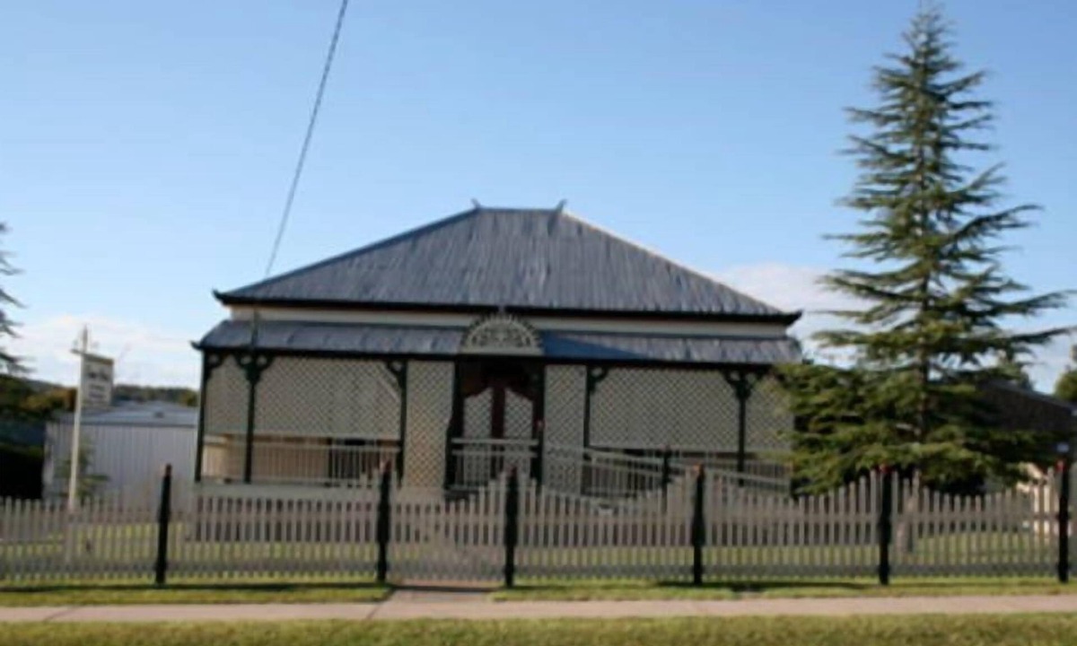 Stanthorpe House | Connor House - self contained accommodation