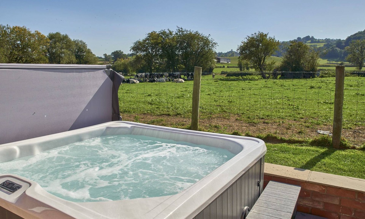 Montgomery Cottage | Conquer Hall