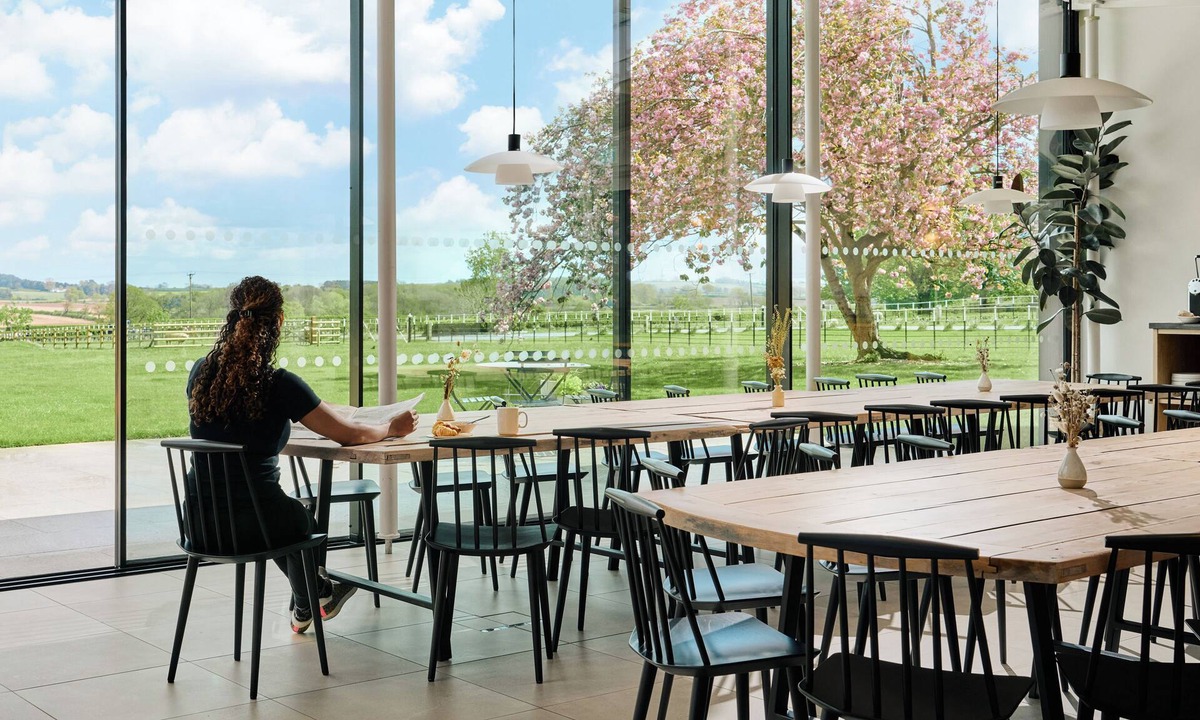 Tamworth Hotel | Constantine House