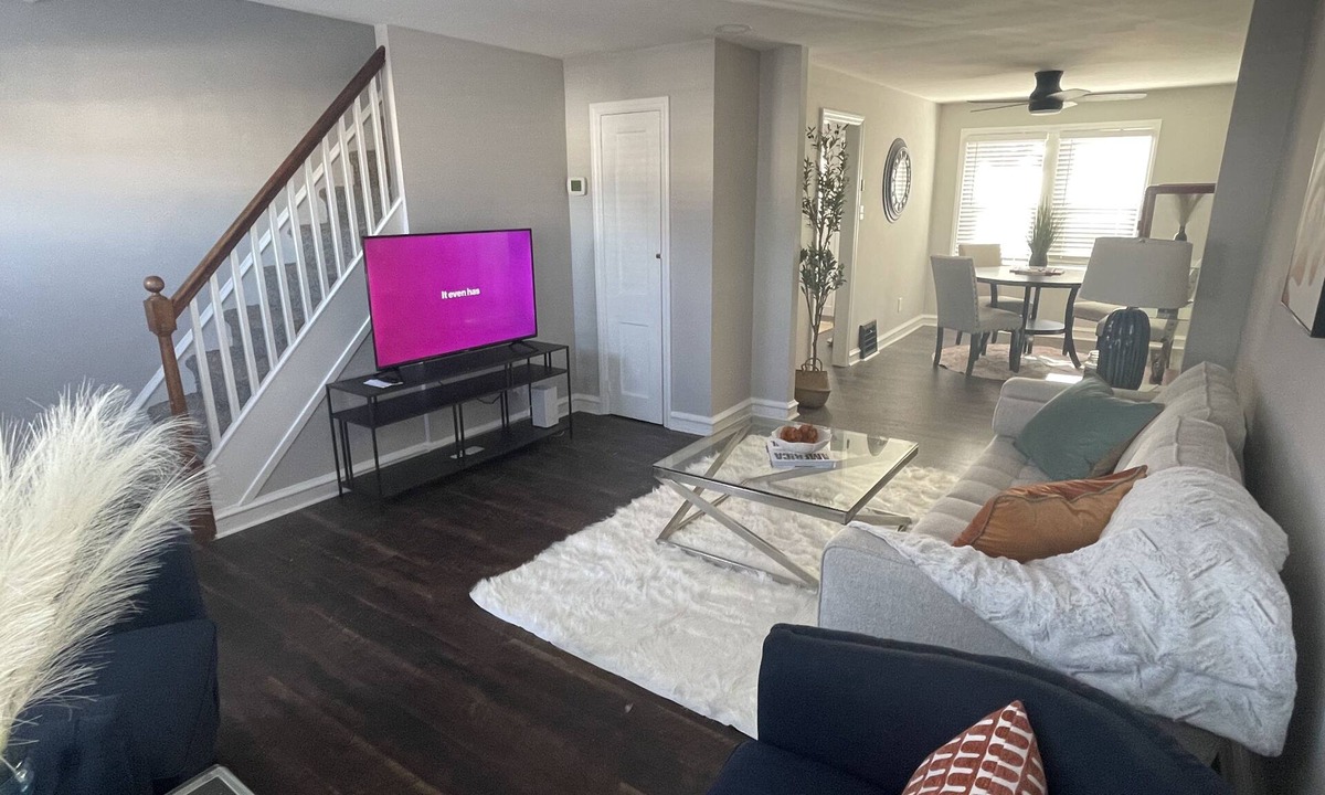 Wilmington House | Contemporary 2 BR Townhome- Pet Friendly!