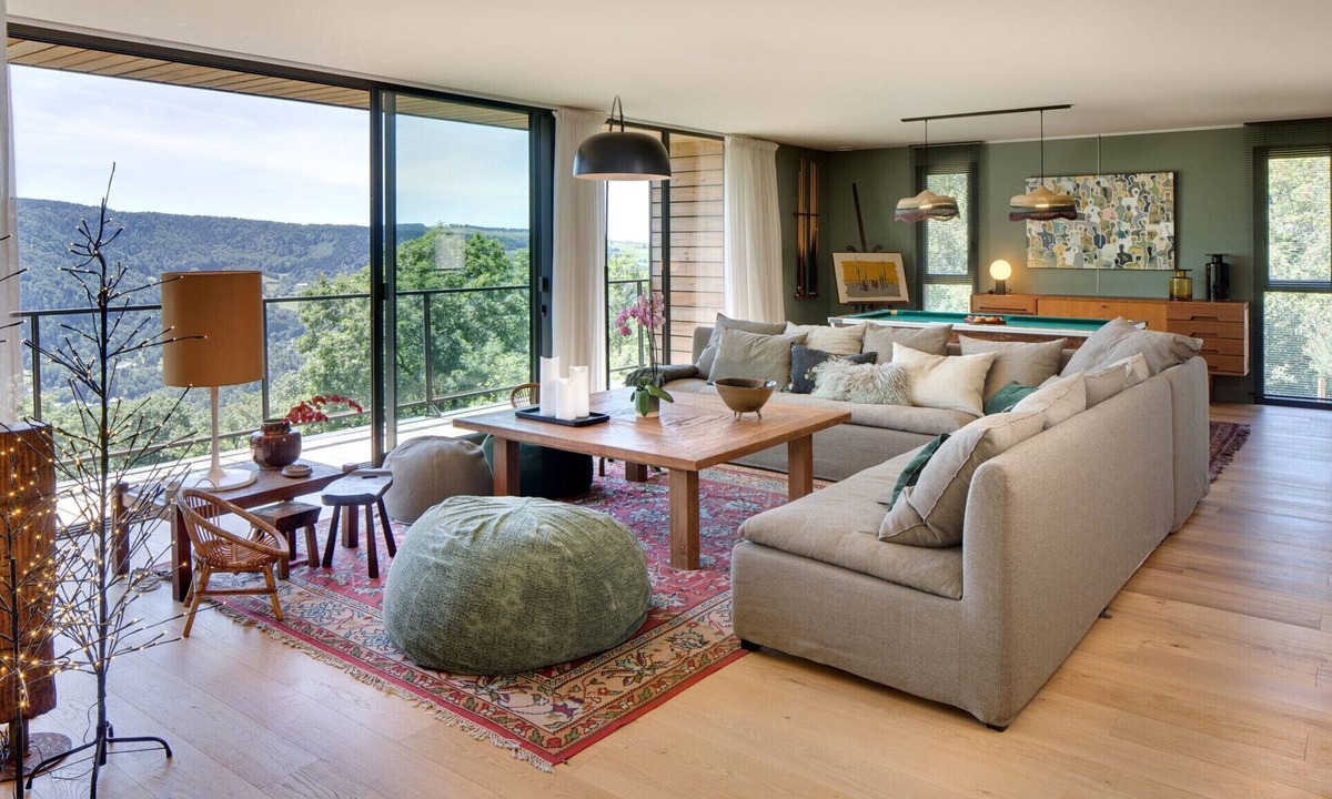 Murat-le-Quaire Ski Chalet | Contemporary 5-star chalet in the heart of the Auvergne, overlooking the Sancy valley