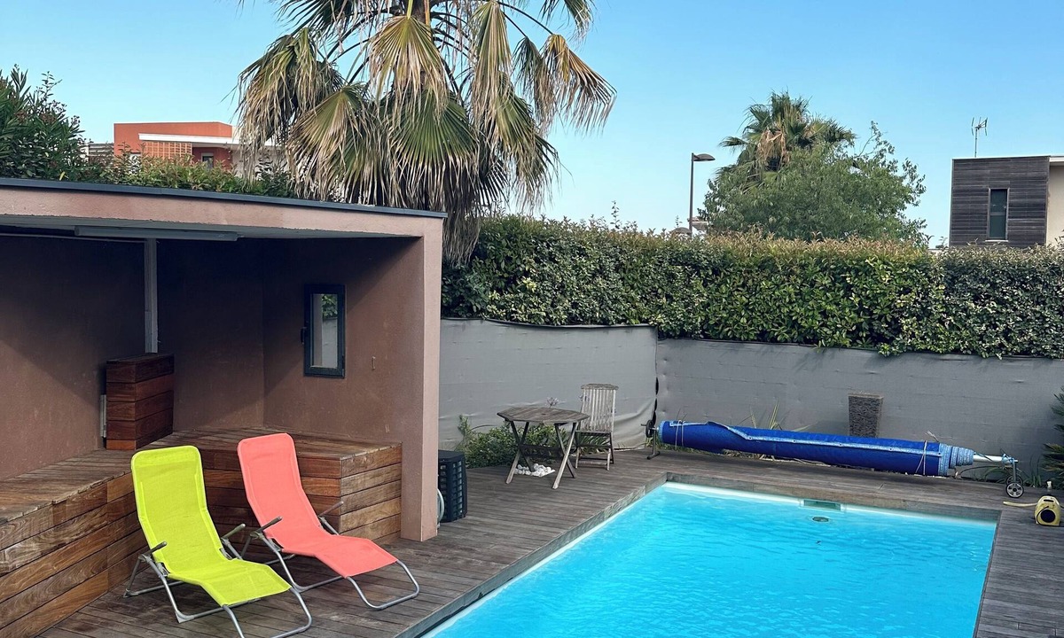 Jacou Villa | Contemporary air-conditioned villa with heated pool