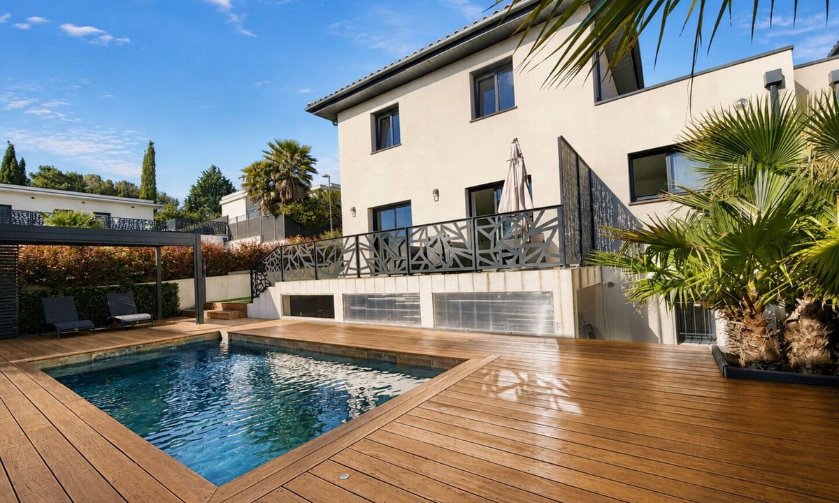 La Valsiere Villa | Contemporary villa - Calm & Comfort