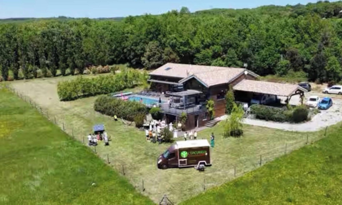 Saint-Papoul Villa | Contemporary villa in the countryside -