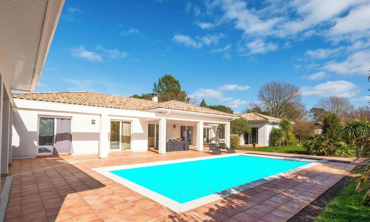 Sanguinet House | Contemporary Villa with Pool in Sanguinet 8 Pers