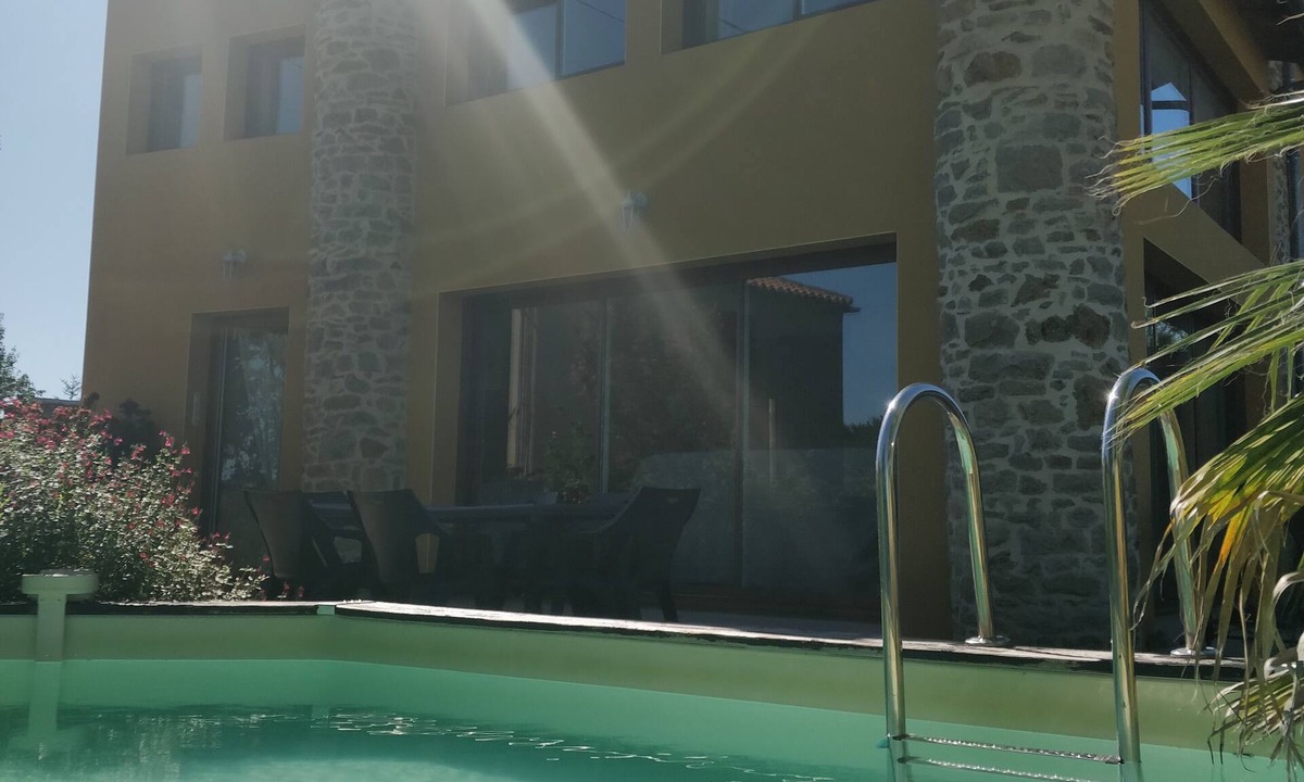 La Reorthe House | Contemporary villa with its private pool