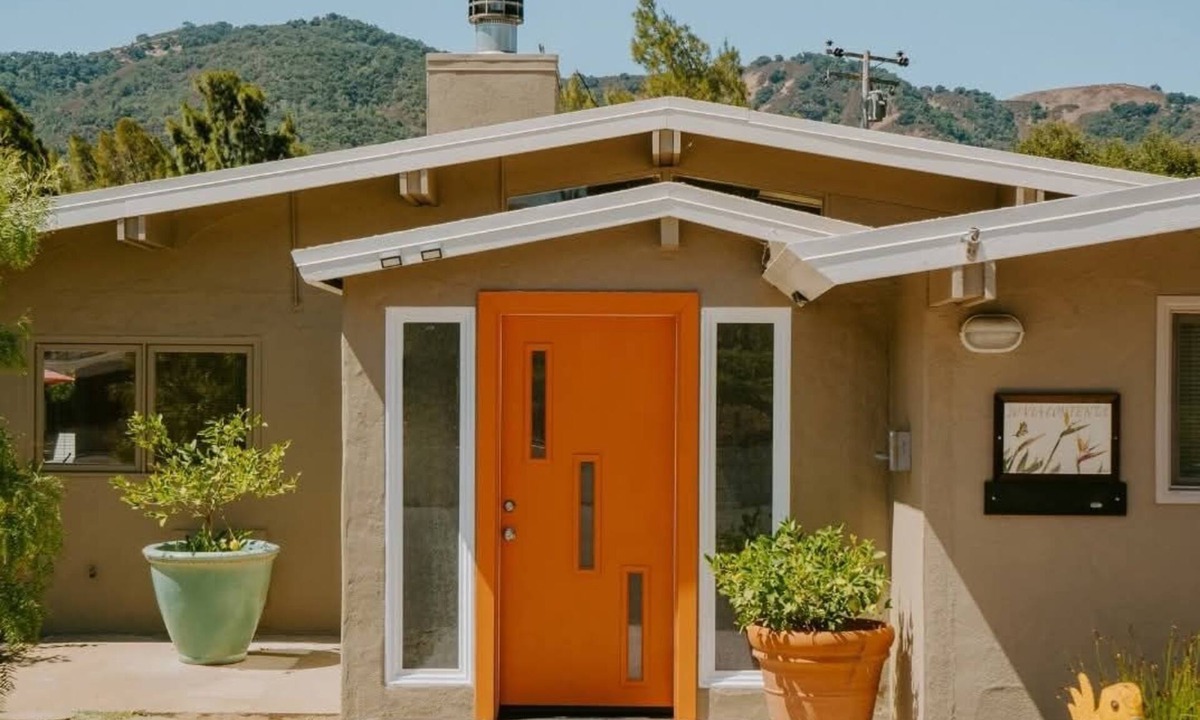 Carmel Valley Hotel | Contenta Inn