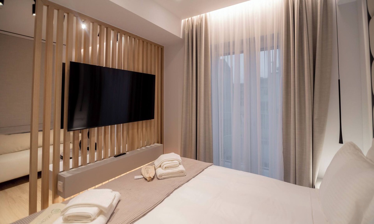 Corfu Town House | Contessa Bianca Luxury Suites