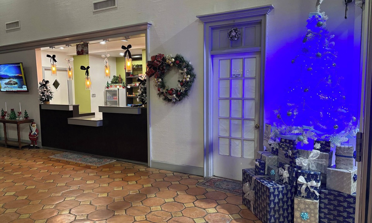 Longview Hotel | Contessa Inn