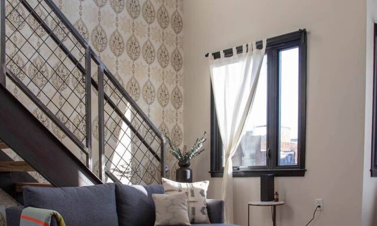 Center City Apartment | Continental Congress Loft at The Kestrel