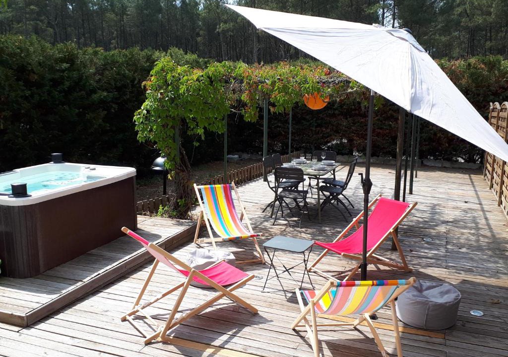 Saint-Julien-en-Born House | contis SPA