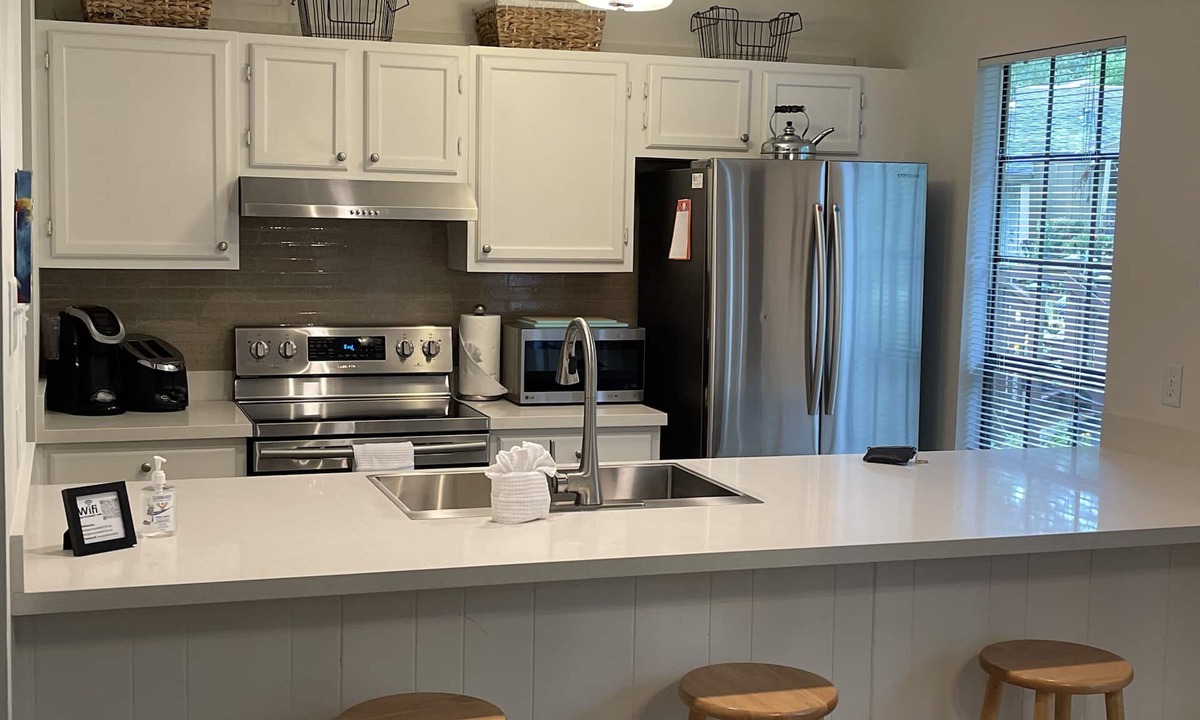 Mandeville Condo | Convenient condo living!