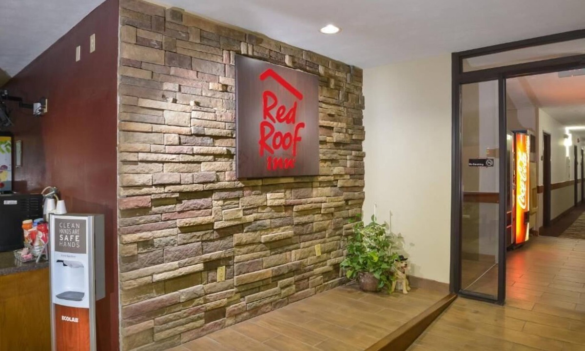 Paducah Hotel | Convenient Paducah Stay – 2 Budget-friendly Units w/Free Parking!