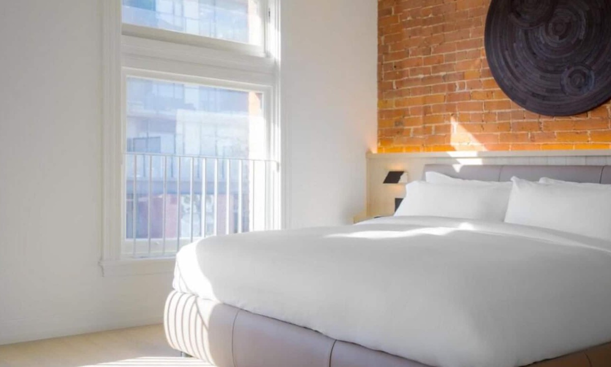Beaconsfield Village House | Convenient Stay, Superb Location, Boutique Property Near Coca Cola Coliseum