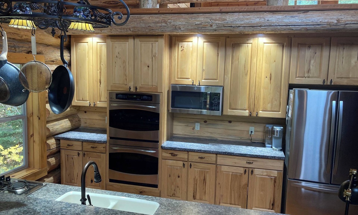 St. Regis Cabin | Convenient yet private, serene, & quiet with good Wi-Fi