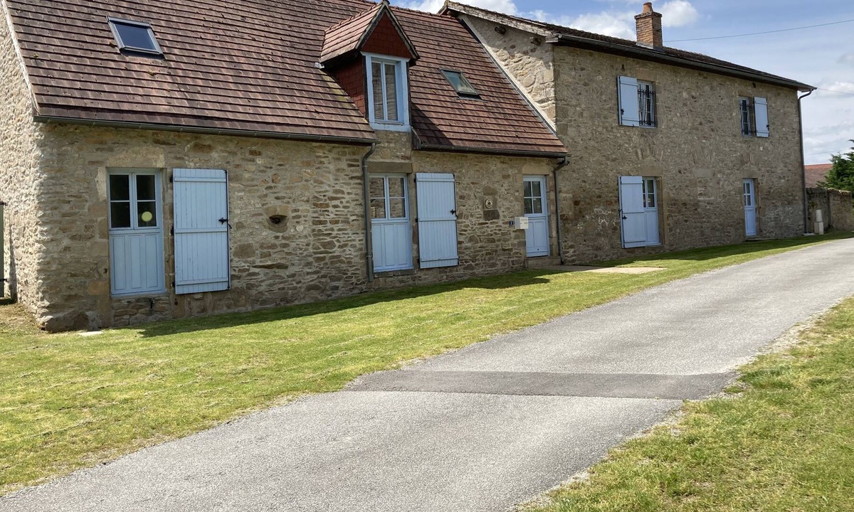 Dompierre-les-Eglises House | Converted barn in rolling countryside with pool and spa.