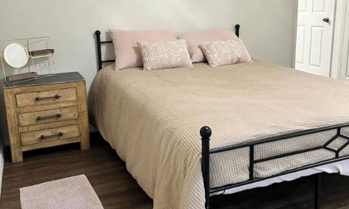 Ferndale Apartment | Cool apartment with AC in charming Little Rock