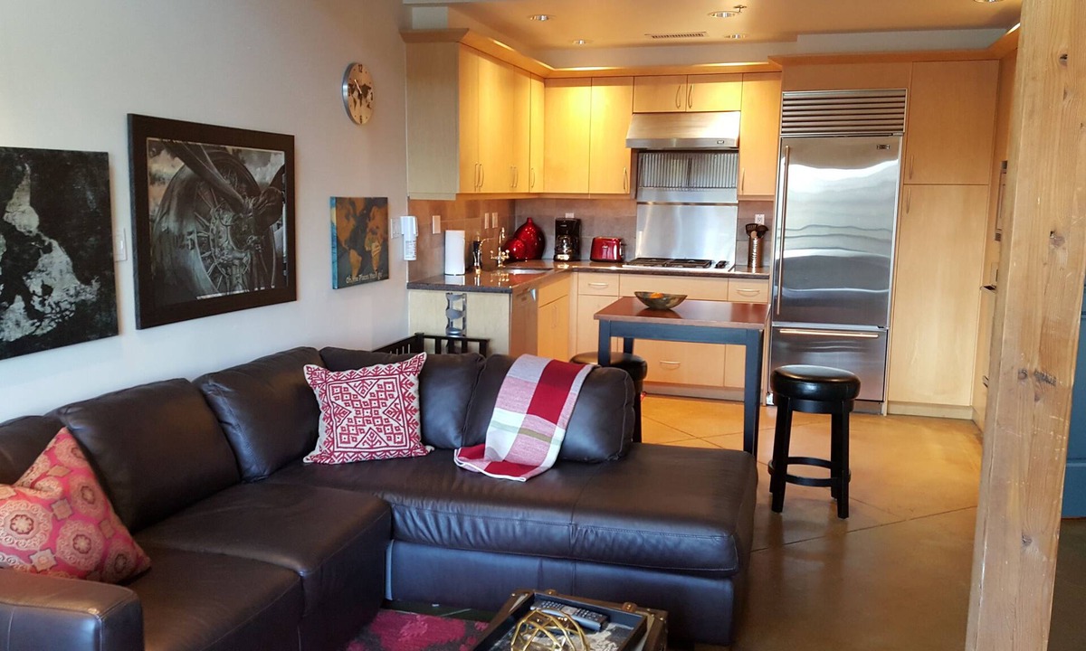 Orenco Station Condo | Cool Downtown Orenco Loft