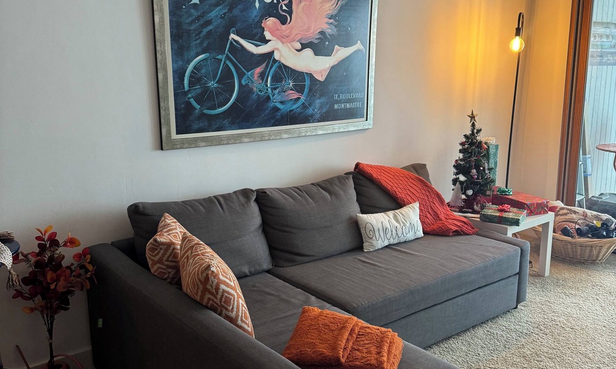 Warm Springs Condo | Cool ski condo in Ketchum- Sun Valley