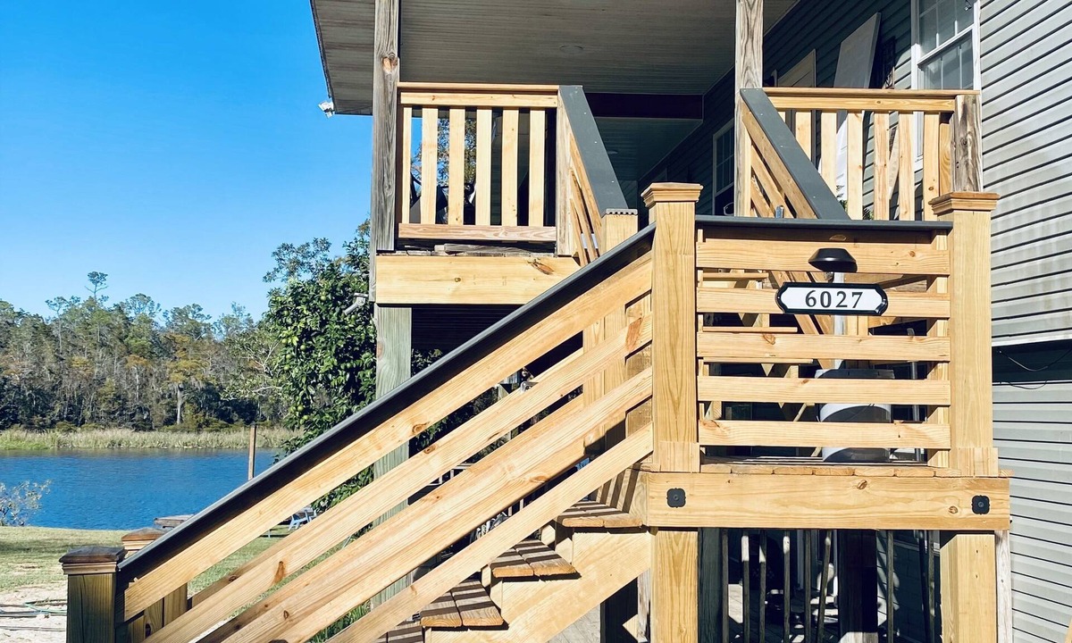 Milton House | Cooper Basin River House - 35 mins to beaches