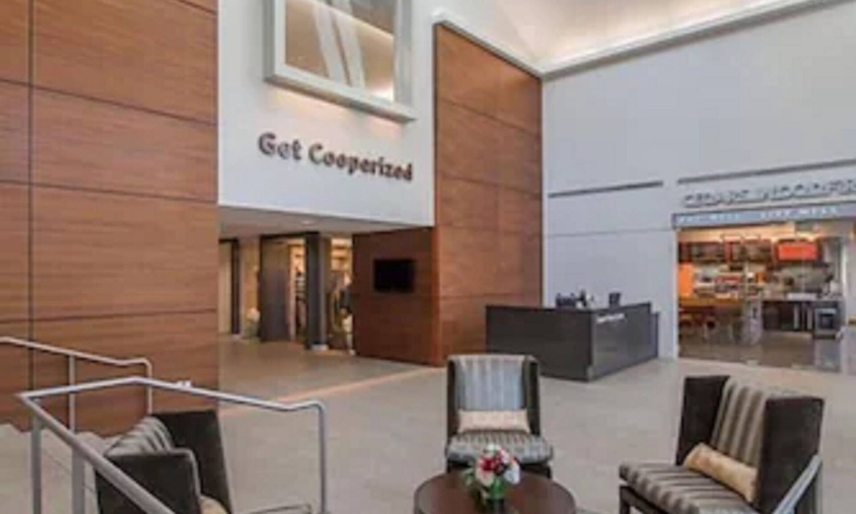 North Dallas Hotel | Cooper Hotel Conference Center & Spa