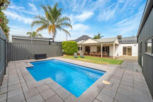 West Croydon Villa | Coopers Cottage - Spacious Pool Escape with Studio