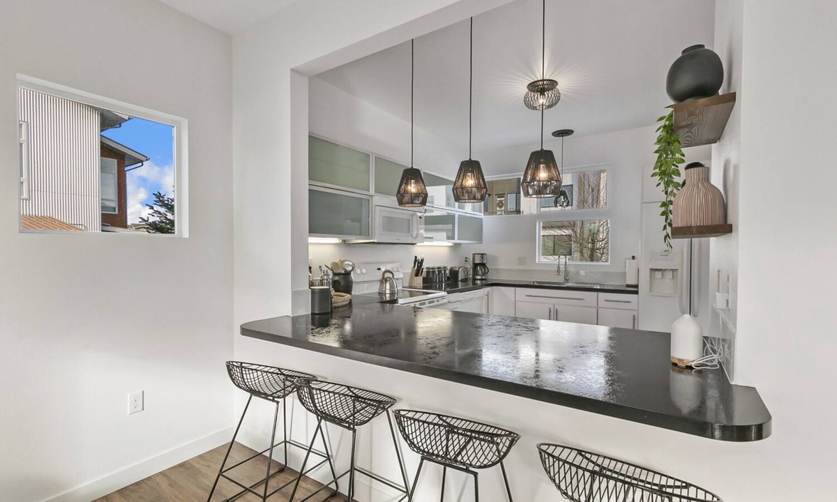Old Town North House | Coopers North in Old Town – Hot Tub & Pool Table!